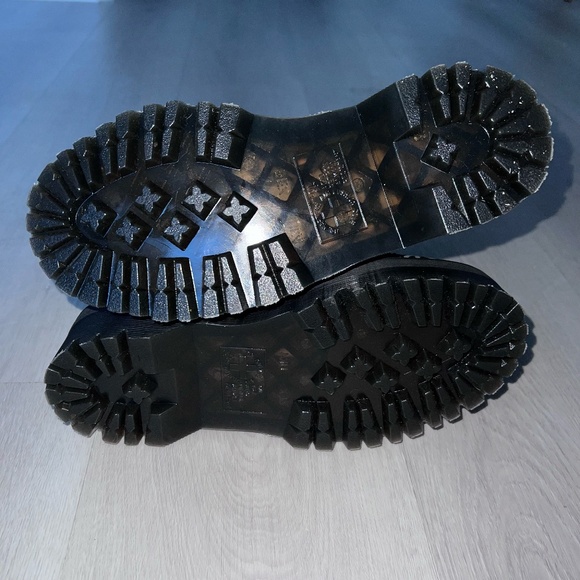 NEW! Dr. Doc Martens Sinclair Distorted Leopard Print Platform Leather Boots - 6 - Picture 5 of 9